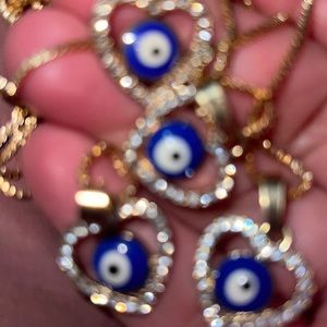 Good luck (Blessed)Heart gold plated 🧿🧿🧿🧿 neclace❤️💋